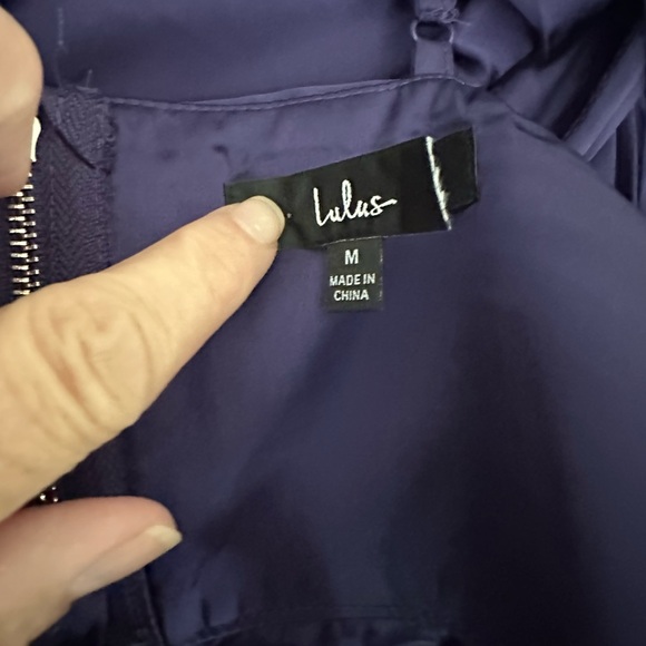 Lulu’s Got the Glam Satin Navy Blue / Purple Pleated Cutout Maxi Dress NWOT M - Picture 9 of 13
